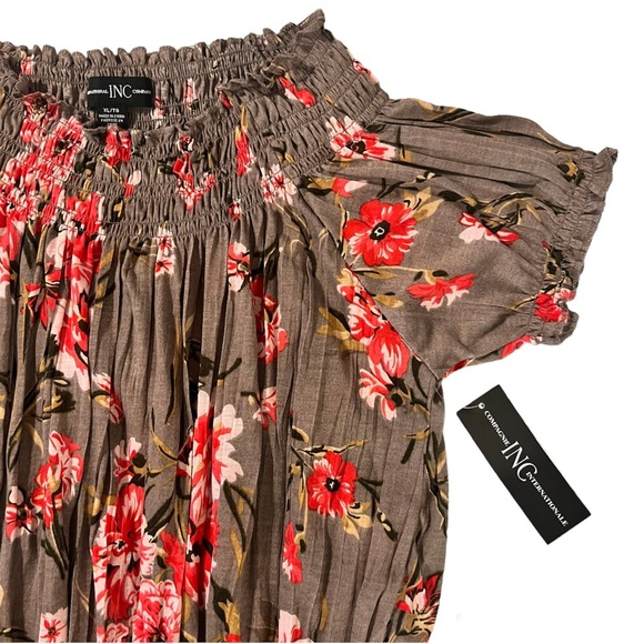 NWT Women’s INC International Company pretty floral top (Size XL) - Picture 2 of 4